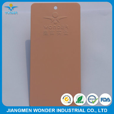 abrigo de polvo de bronce met&aacute;lico